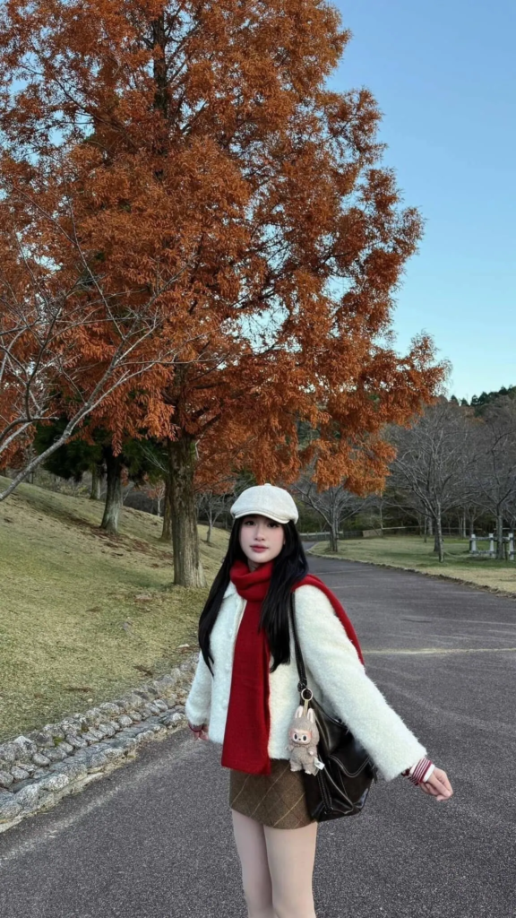 20 Adorable Winter Outfit Ideas That’ll Keep You Cozy and Camera-Ready All Season Long