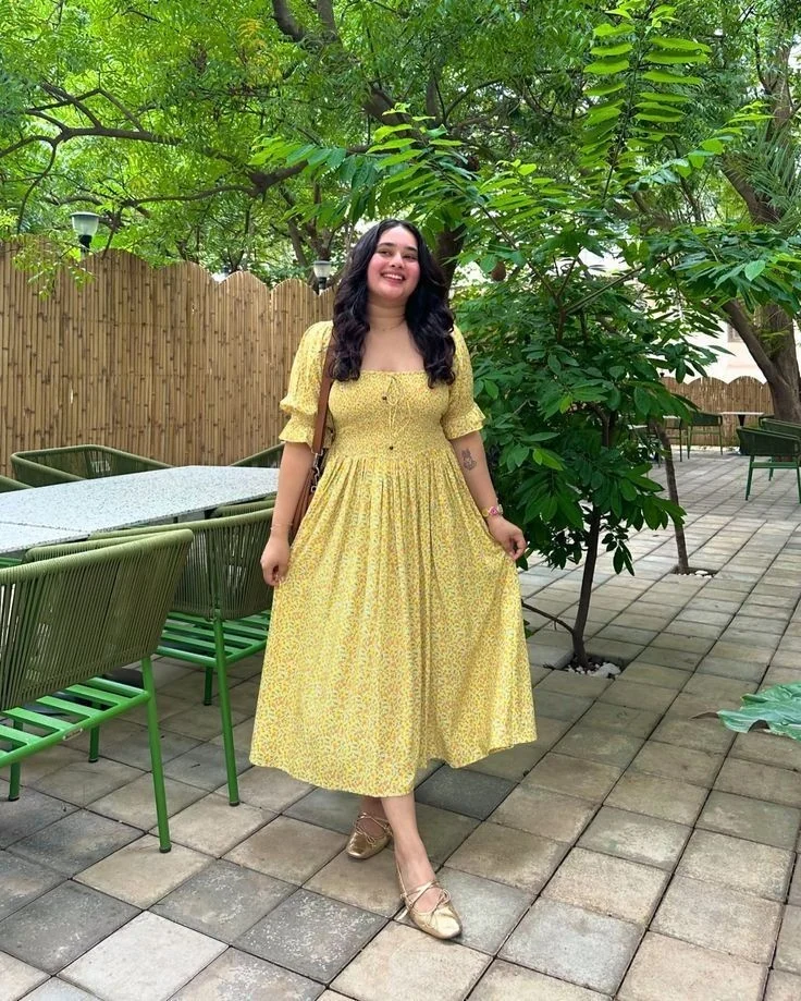 Cheerful Yellow Midi with Puffed Sleeves