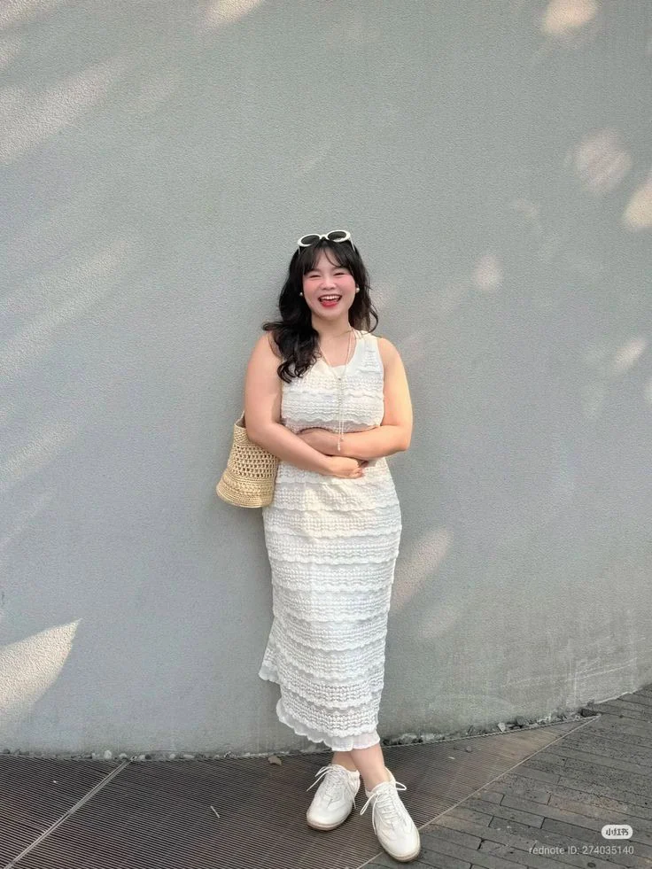 Textured White Dress with Woven Accessories