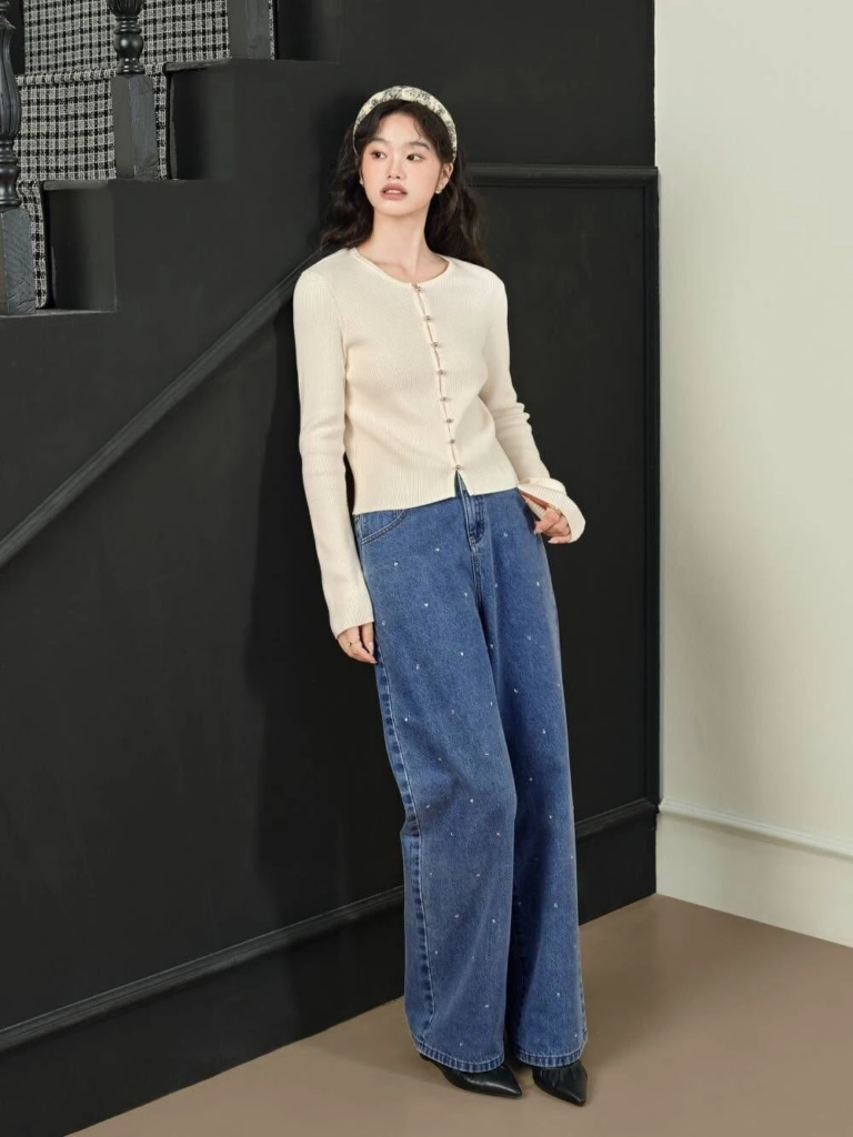 Cream Cardigan and Wide-Leg Jeans