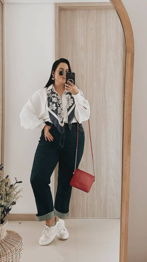 20 Retro Back-to-School Looks: Vintage Outfit Ideas That Never Go Out of Style