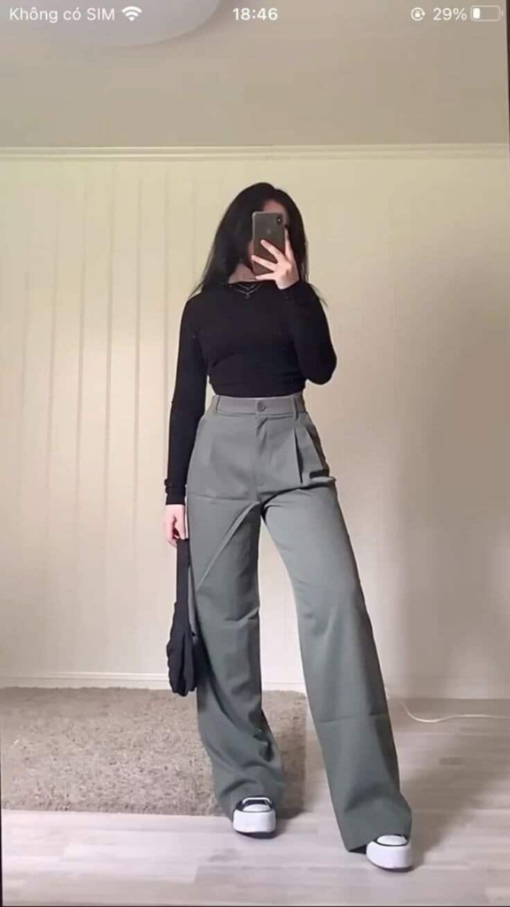 Sleek Black and Olive Wide-Leg Combo