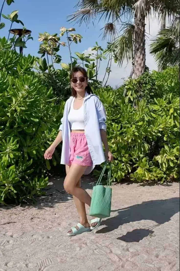 20 Trendy Back-to-School Outfits with Birkenstocks: Rock Your Campus Style