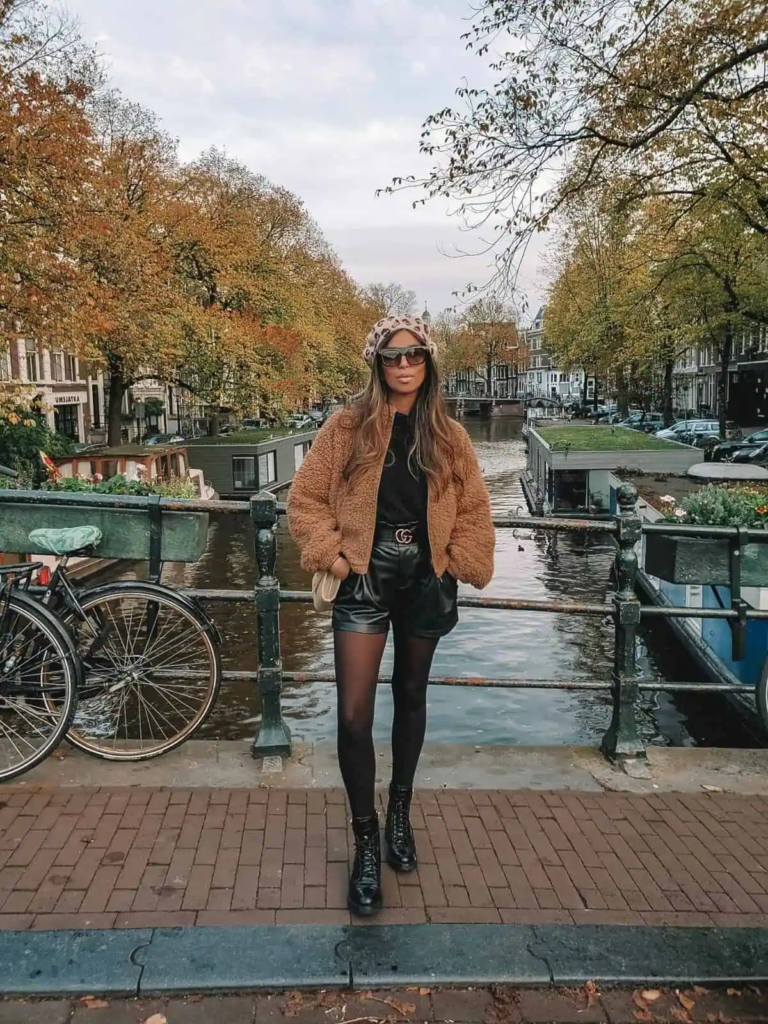 Urban Chic by the Canal