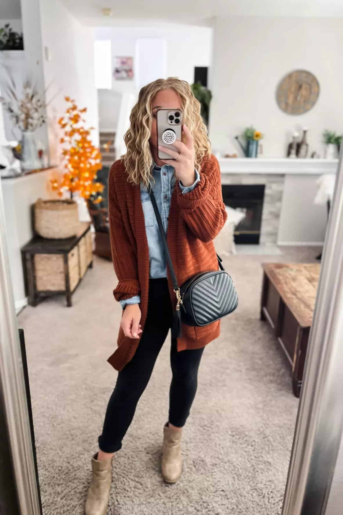 Rustic Chic With Cozy Layers