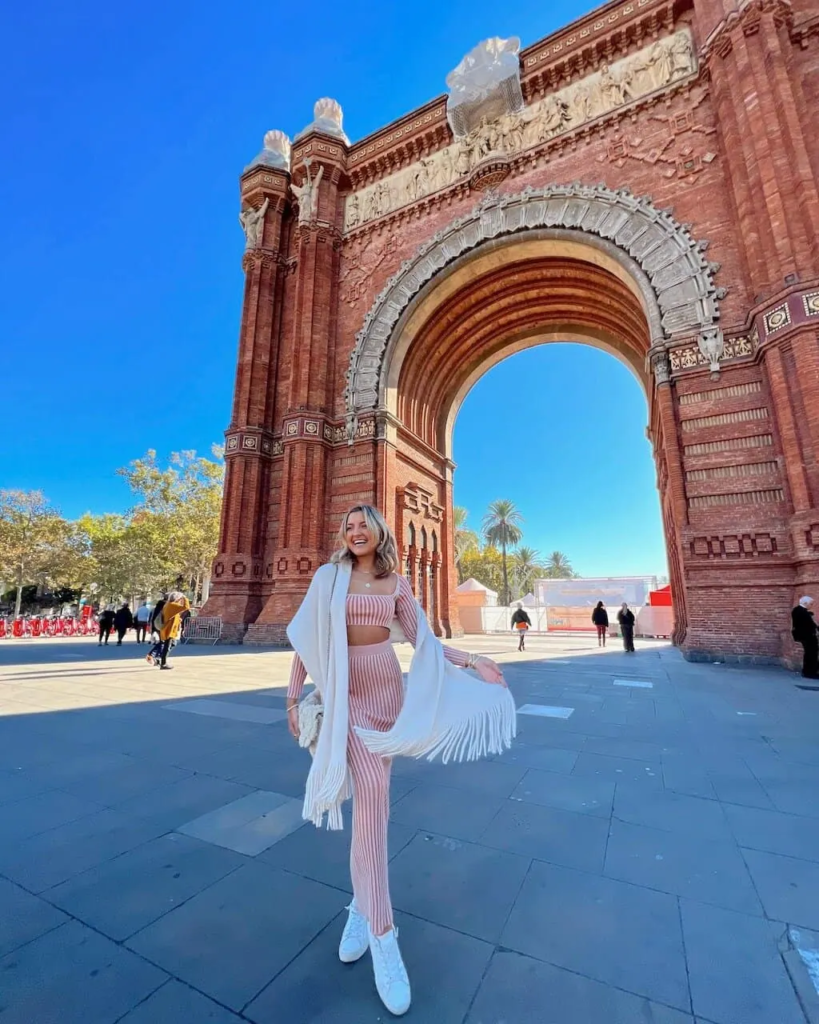 Chic Comfort At Barcelona’s Arc