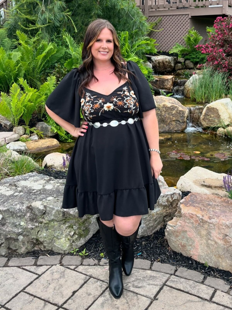 Black Dress With Floral Embroidery Accents