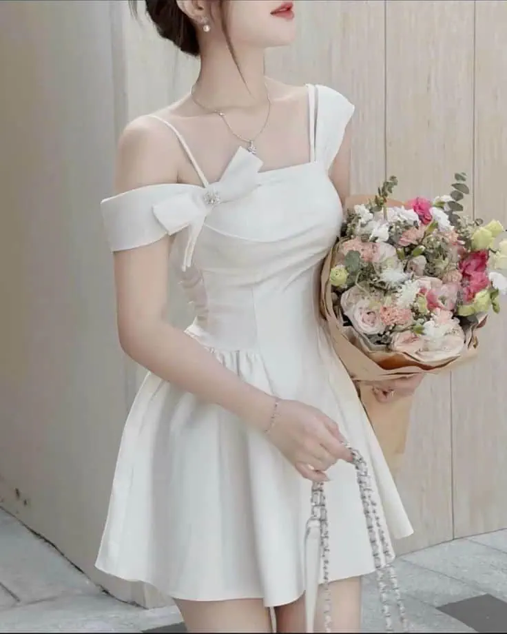 Elegant White Off-Shoulder Mini Dress